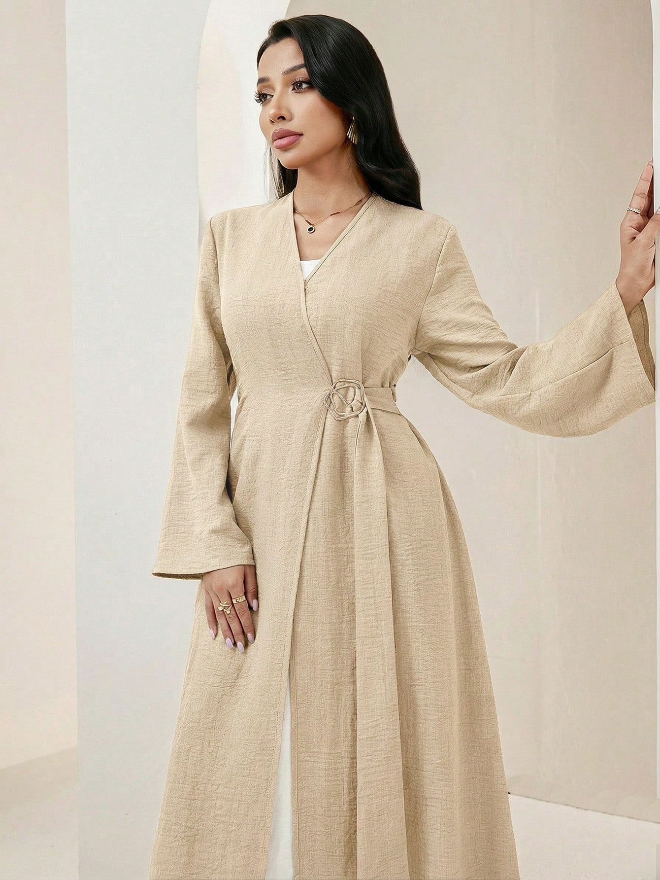 Abaya Lina
